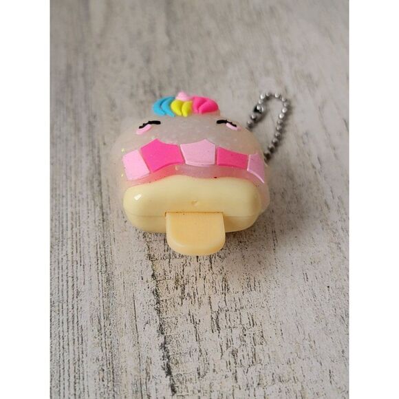 Unicorn rubber popsicle glitter keychain toy figure - Picture 2 of 4